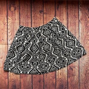 Black and White Petlum Skirt